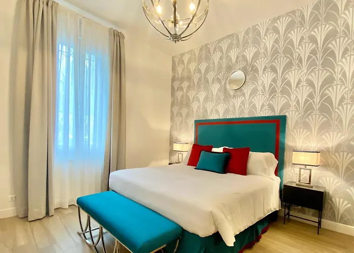 Mazzini 34 Collection * Florence